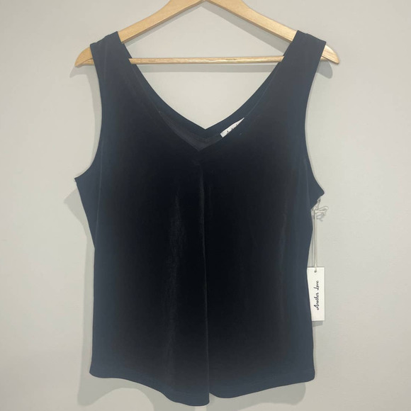 Another Love Acacia Velvet V-Neck Tank Top Black NWT Women’s Med - Picture 9 of 12